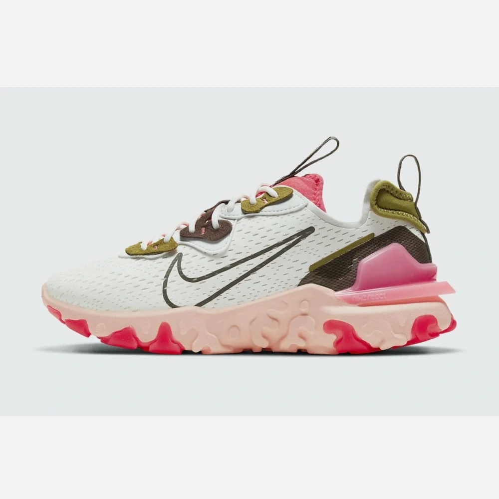 Nike Women’s Sneakers - Picture 2 of 11